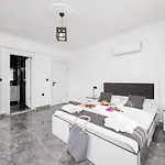 Grand Yasar 2 Villa Okcular